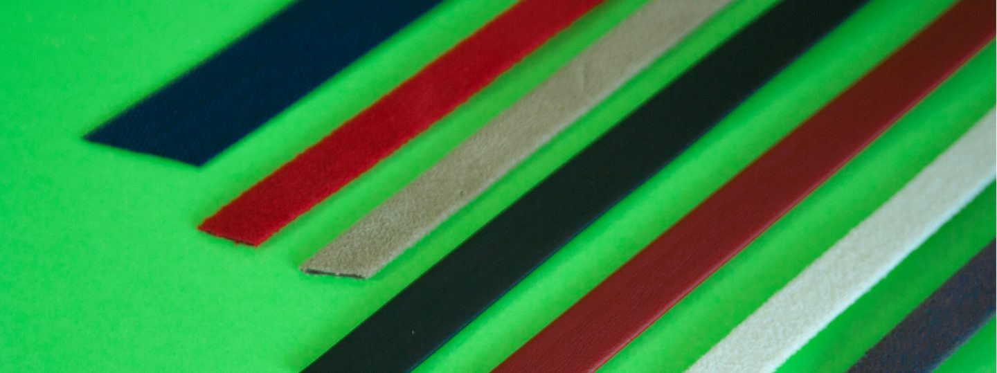 Cinturini in tessuto in diversi colori