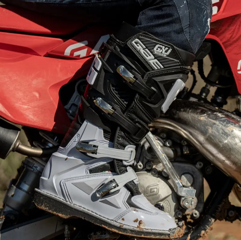 Stivale da motocross con collarino